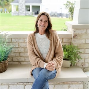 Jacqueline R. Horvath